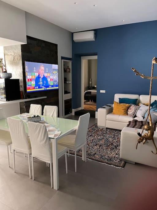 Il Loft Apartment Napoli Bagian luar foto